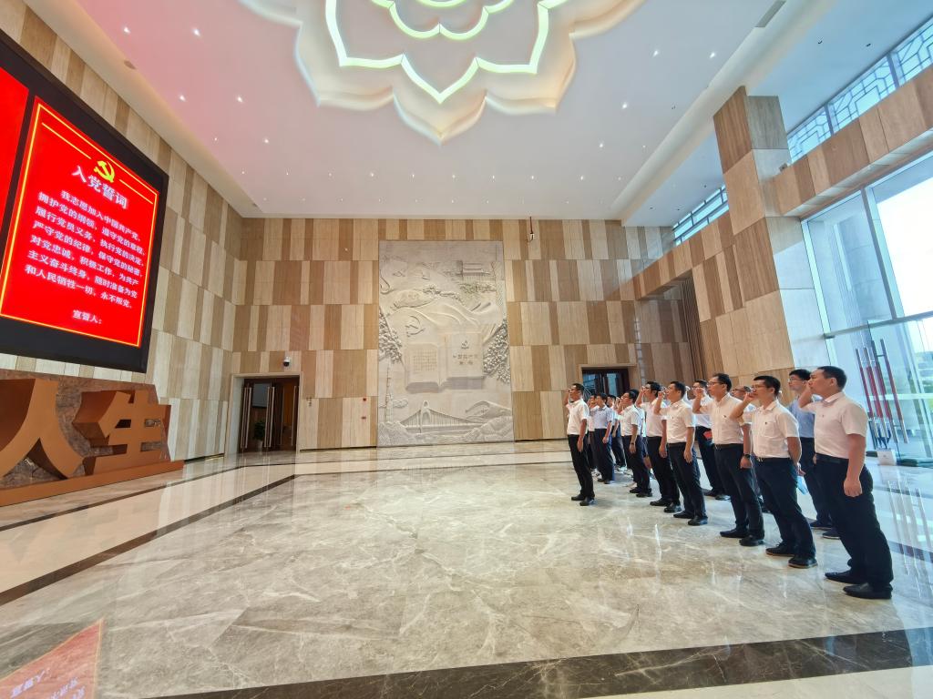 学条例 守党纪|我院党员干部赴清轩园实地学习